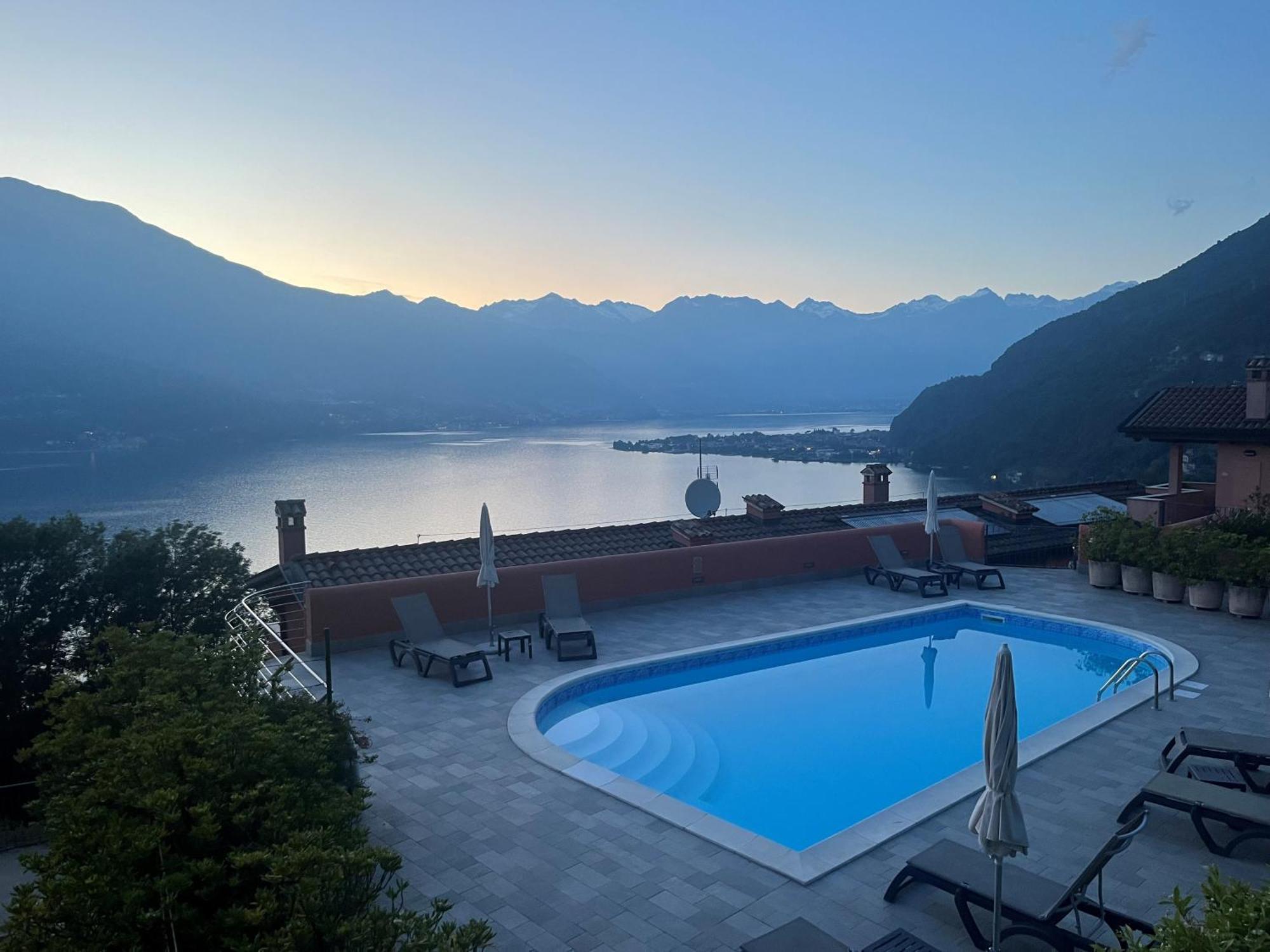Stunning Apartment- Terrace And Swimming Pool Bellano Exterior foto