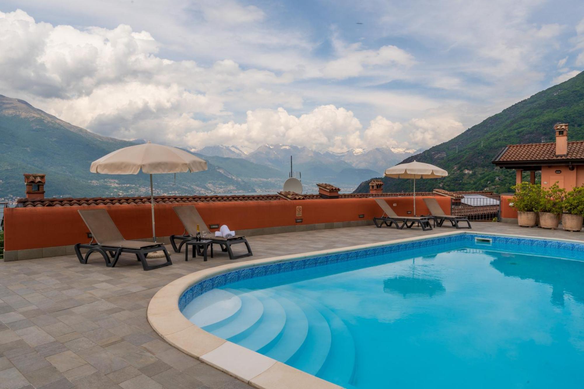 Stunning Apartment- Terrace And Swimming Pool Bellano Exterior foto