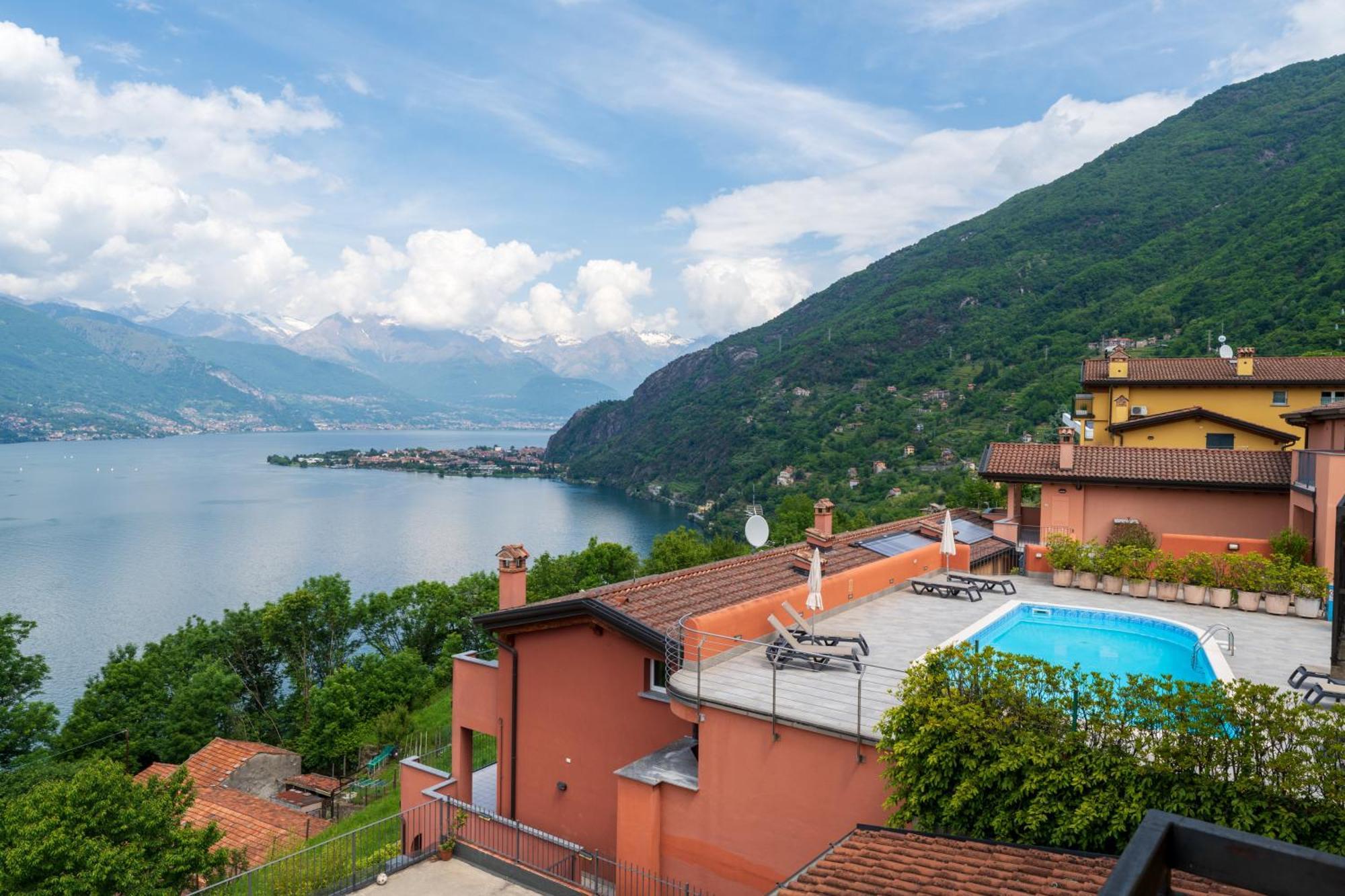 Stunning Apartment- Terrace And Swimming Pool Bellano Exterior foto
