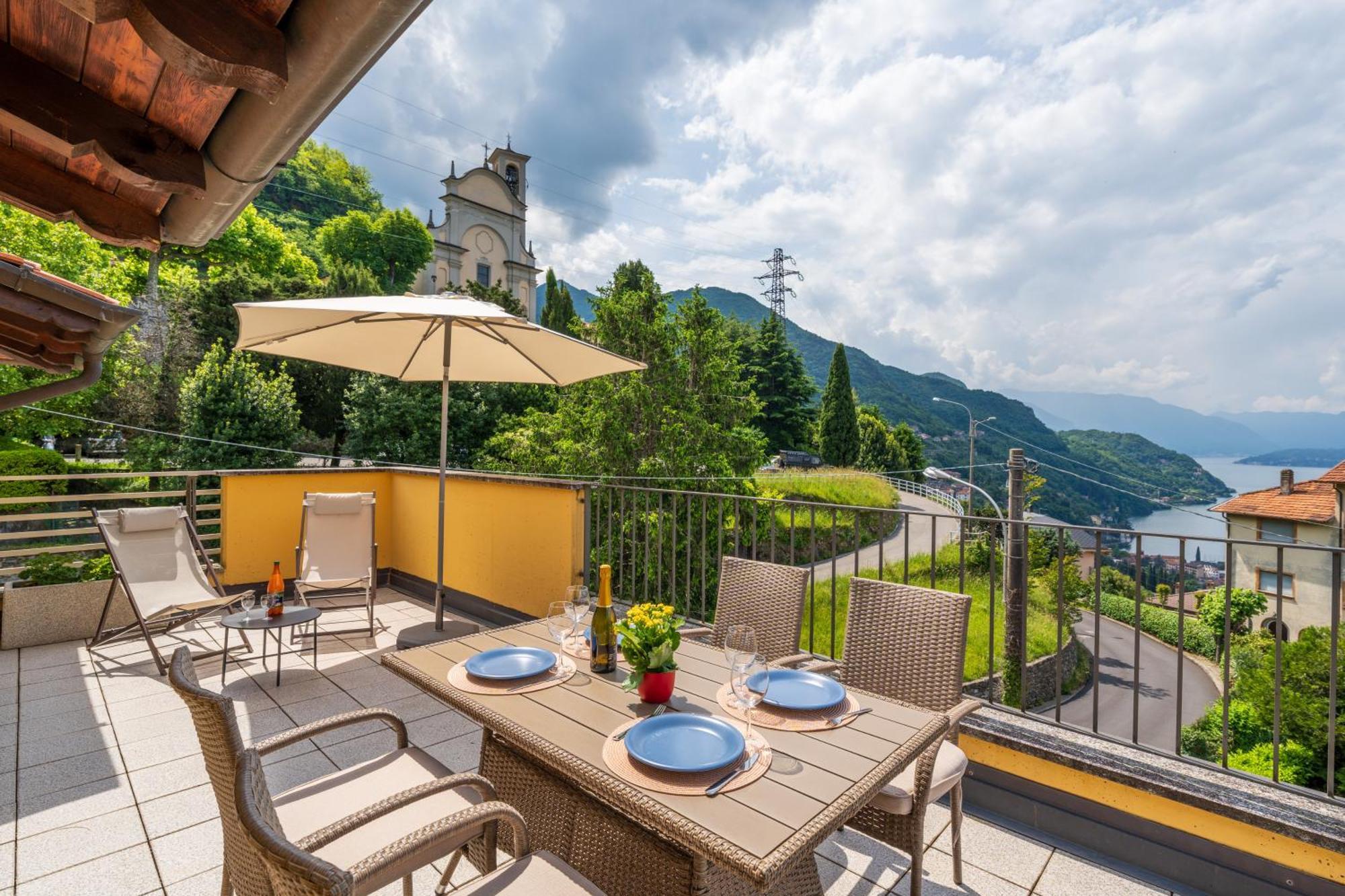 Stunning Apartment- Terrace And Swimming Pool Bellano Exterior foto